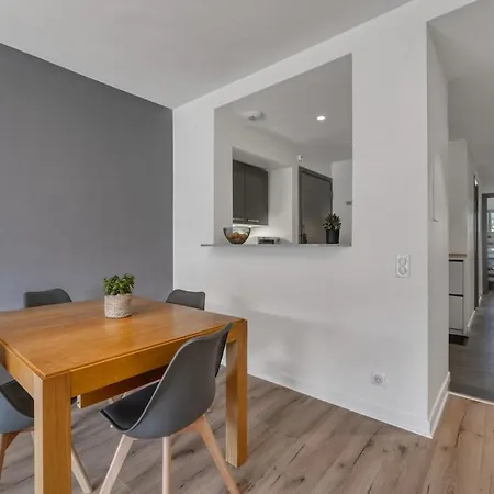 Апартаменты Avec Vue Panoramique Sur Le Du Bourget