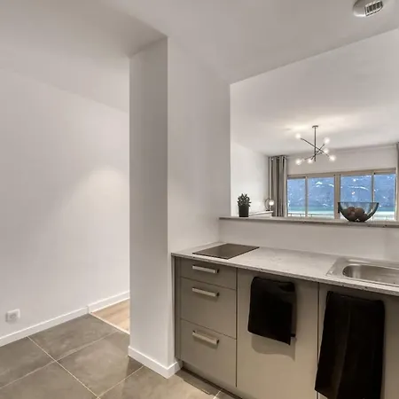 Avec Vue Panoramique Sur Le Du Bourget * Экс-ле-Бен