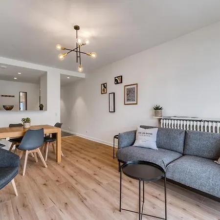 아파트 Avec Vue Panoramique Sur Le Du Bourget *