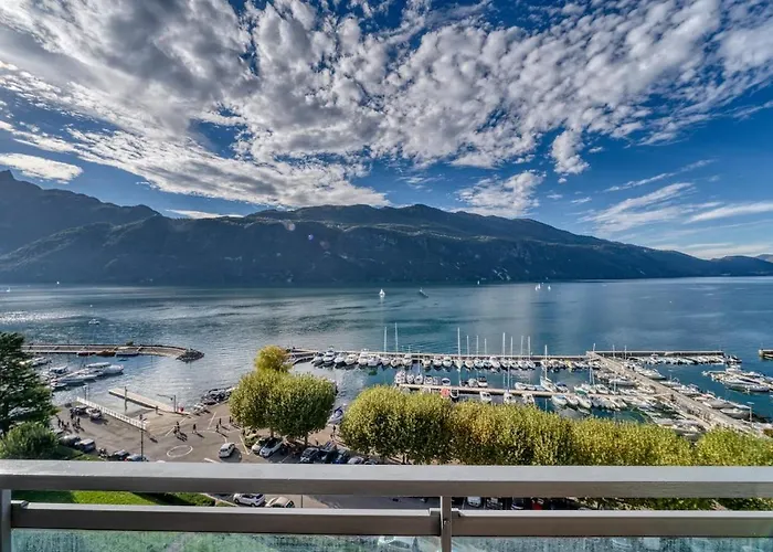 Avec Vue Panoramique Sur Le Du Bourget エクスレバン